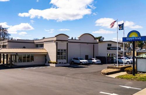 McKownville Hotel | Days Inn by Wyndham Albany SUNY