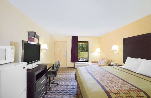 Andalusia Hotel | Days Inn by Wyndham Andalusia