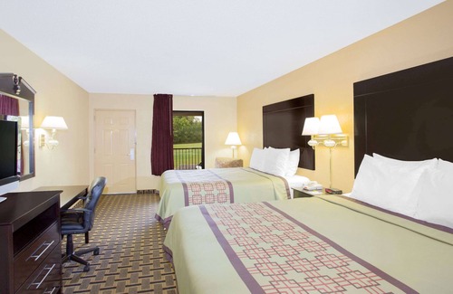 Andalusia Hotel | Days Inn by Wyndham Andalusia