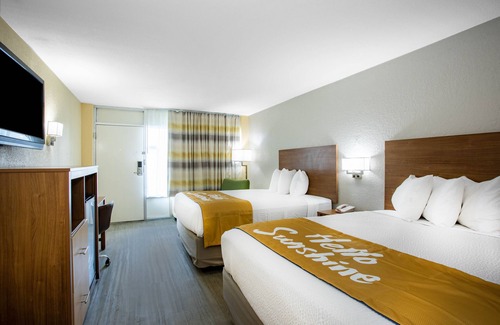 Apopka Hotel | Days Inn by Wyndham Apopka/Orlando
