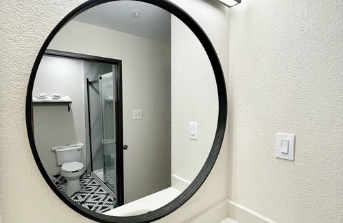 South Arlington Hotel | Days Inn by Wyndham Arlington