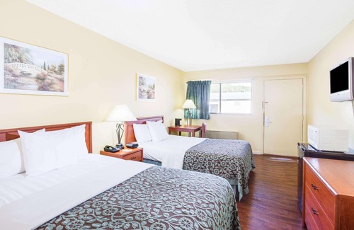Athens Hotel | Days Inn by Wyndham Athens