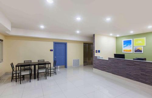 Scotlandville Hotel | Days Inn by Wyndham Baton Rouge Airport