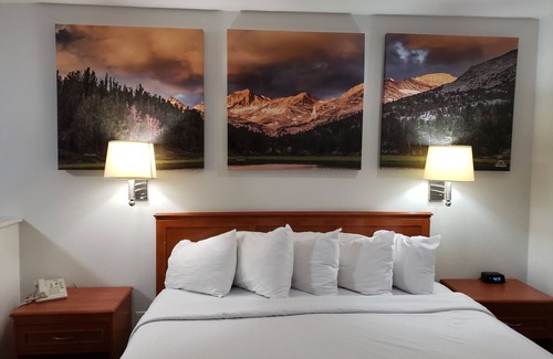 Bishop Hotel | Days Inn by Wyndham Bishop