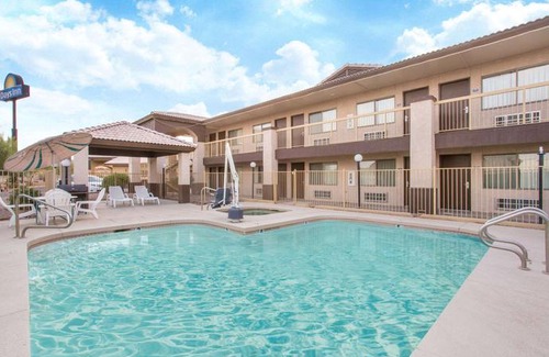 Buckeye Hotel | Days Inn by Wyndham Buckeye