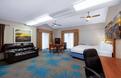Casper Hotel | Days Inn by Wyndham Casper