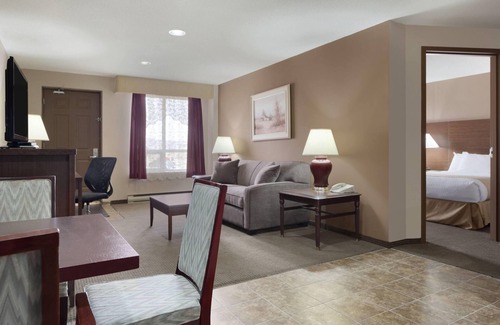 Dalhousie Hotel | Days Inn by Wyndham Dalhousie