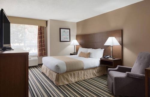 Dalhousie Hotel | Days Inn by Wyndham Dalhousie