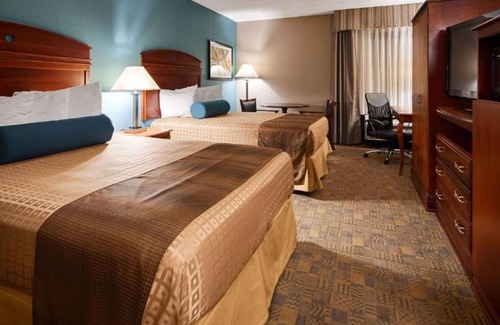 Englewood Hotel | Days Inn by Wyndham Englewood Dayton Airport