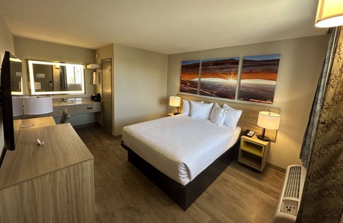 Farmington Hotel | Days Inn by Wyndham Farmington NM