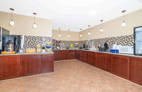 Faribault Hotel | Days Inn by Wyndham Faribault