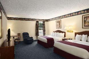 Grayling Hotel | Days Inn by Wyndham Grayling
