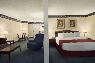 Grayling Hotel | Days Inn by Wyndham Grayling