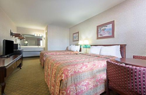 Greenville Hotel | Days Inn by Wyndham Greenville