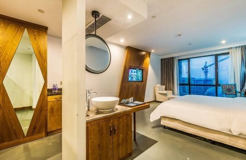 Xihu Hotel | Days Inn by Wyndham Hangzhou Zhuantang