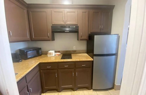 Humble Hotel | Days Inn by Wyndham Humble/Houston Intercontinental Airport