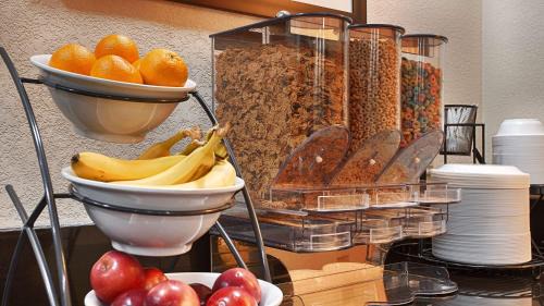 Indiana Hotel | Days Inn by Wyndham Indiana Benjamin Franklin Highway