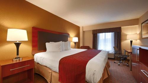Indiana Hotel | Days Inn by Wyndham Indiana Benjamin Franklin Highway