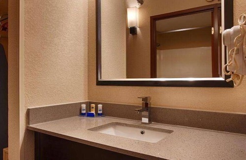 Indiana Hotel | Days Inn by Wyndham Indiana PA Near IUP