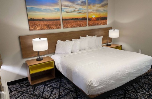 Lake Charles Hotel | Days Inn by Wyndham Lake Charles