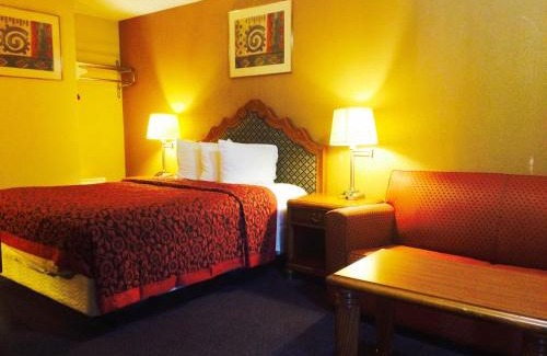 McKinney Hotel | Days Inn by Wyndham McKinney