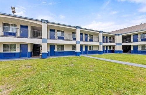 McKinney Hotel | Days Inn by Wyndham McKinney