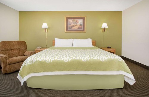 Ogallala Hotel | Days Inn by Wyndham Ogallala