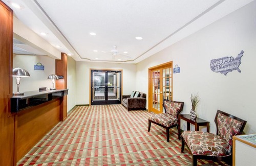 Ottumwa Hotel | Days Inn by Wyndham Ottumwa