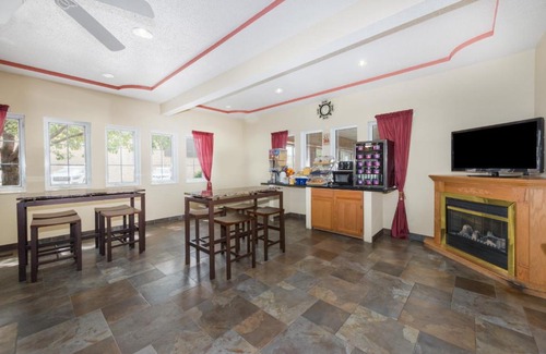 Ottumwa Hotel | Days Inn by Wyndham Ottumwa