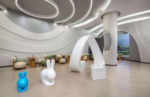Luxi County Hotel | Days Inn by Wyndham Pingxiang Wugong Mountain