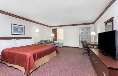 Royston Hotel | Days Inn by Wyndham Royston