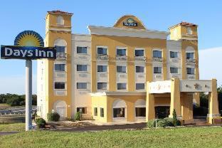 Salado Hotel | Days Inn by Wyndham Salado