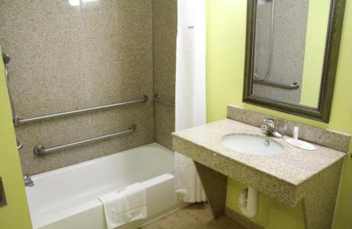 Salado Hotel | Days Inn by Wyndham Salado