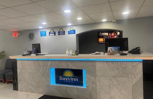 Dickson City Hotel | Days Inn by Wyndham Scranton PA