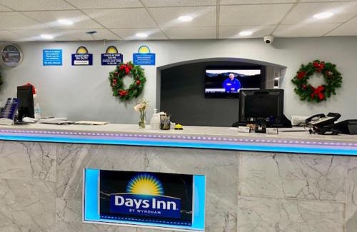 Dickson City Hotel | Days Inn by Wyndham Scranton PA