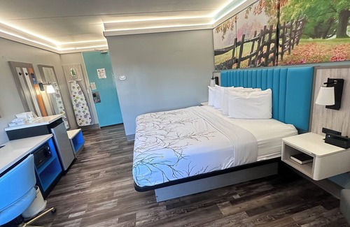 Southington Hotel | Days Inn by Wyndham Southington