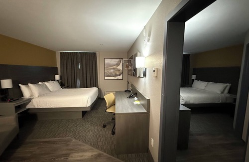 Stony Plain Hotel | Days Inn by Wyndham Stony Plain