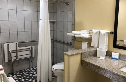 Charles Town Hotel | Days Inn by Wyndham Charles Town/Harpers Ferry