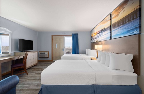 Kill Devil Hills Hotel | Days Inn by Wyndham Kill Devil Hills Oceanfront - Wilbur