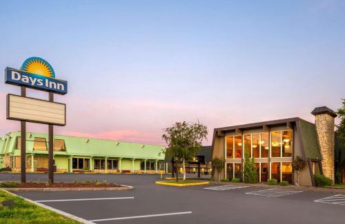 Klamath Falls Hotel | Days Inn by Wyndham Klamath Falls