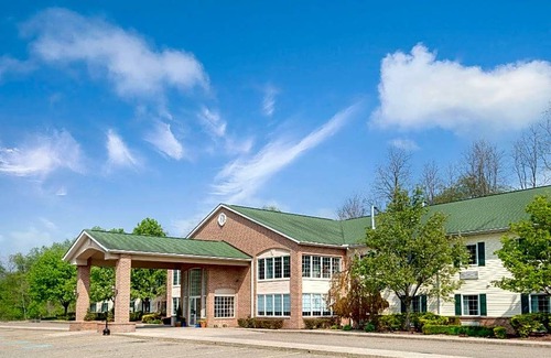 Elkton Hotel | Days Inn by Wyndham Lisbon