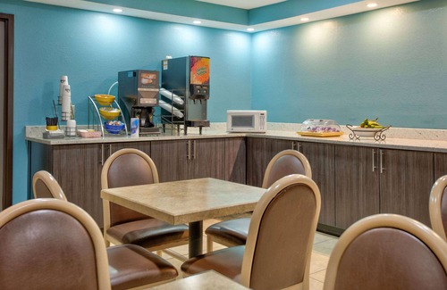 Robinsonville Hotel | Days Inn by Wyndham Tunica Resorts