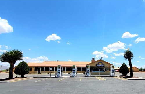 Van Horn Hotel | Days Inn by Wyndham Van Horn TX