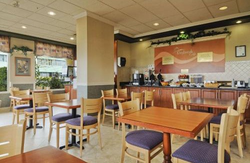 Richmond City Centre Hotel | Days Inn by Wyndham Vancouver Airport