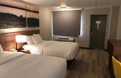 Vineland Hotel | Days Inn by Wyndham Vineland