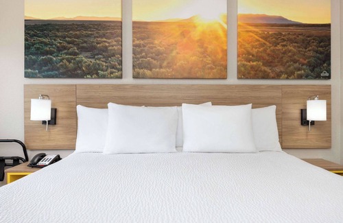 Wichita Falls Hotel | Days Inn by Wyndham Wichita Falls