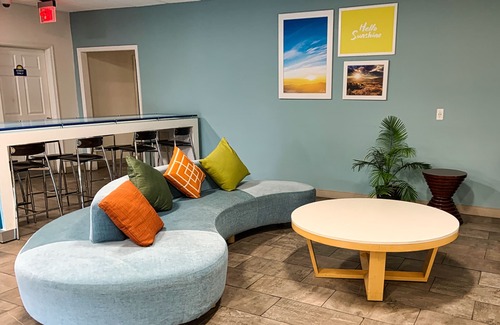 Alexandria West Hotel | Days Inn by Wyndham WestEnd Alexandria,VA Washington DC Area