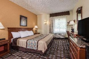 Yadkinville Hotel | Days Inn by Wyndham Yadkinville