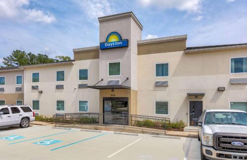 Zachary Hotel | Days Inn by Wyndham Zachary LA