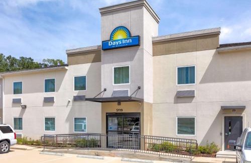 Zachary Hotel | Days Inn by Wyndham Zachary LA
